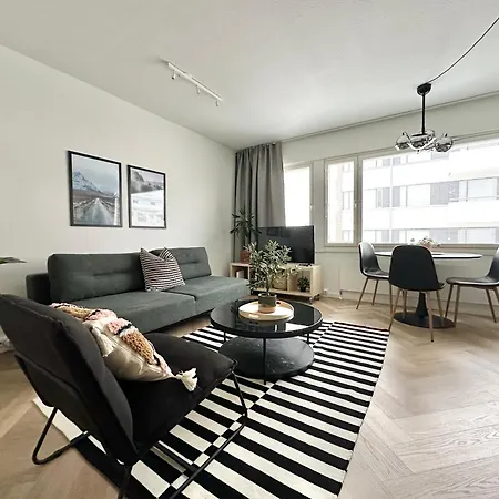 Appartement Modern With Great Location, Free Parking And Netflix